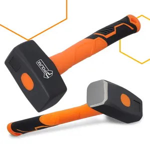 Młotek kamieniarski z trzonkiem z włókna szklanego 1500g