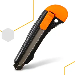 Nóż do tapet Standard z ostrzem segmentowym 18 mm