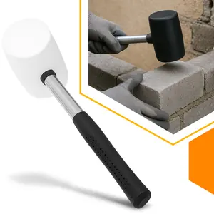Młotek gumowy z metalowym uchwytem 70mm x 680 g biały