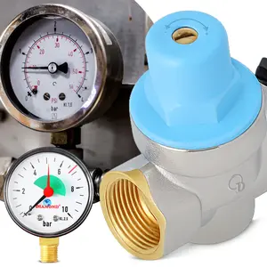 Reduktor ciśnienia wody z manometrem 1/2''